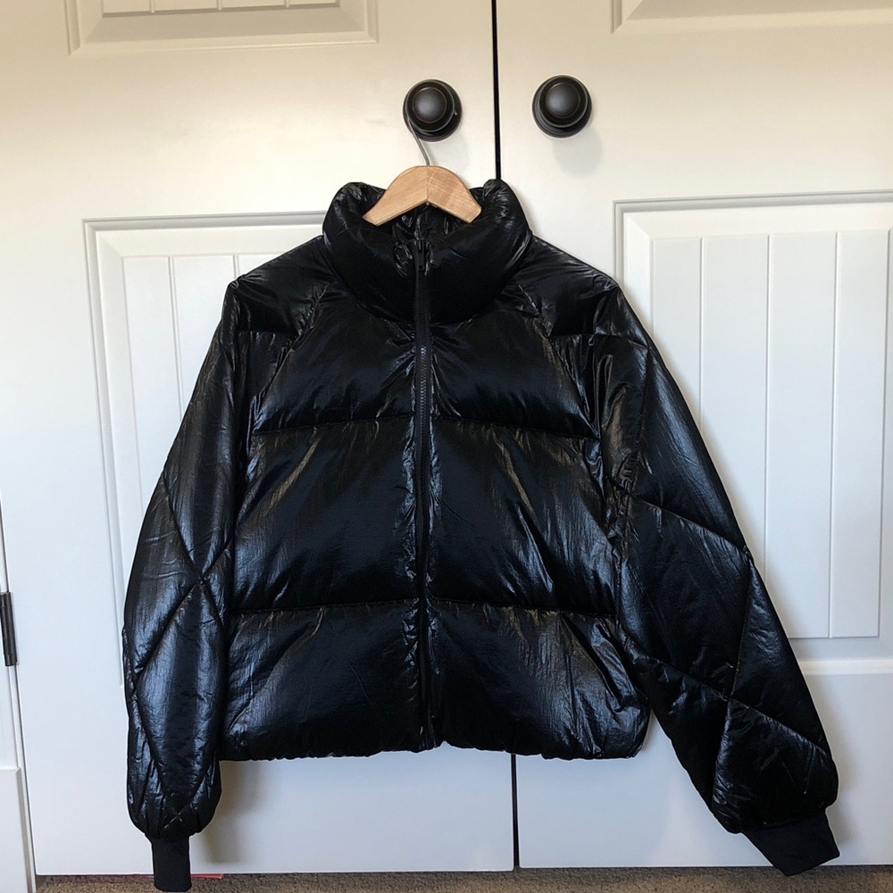 NOISY MAY Shiny Black Crop Puffer Jacket - L